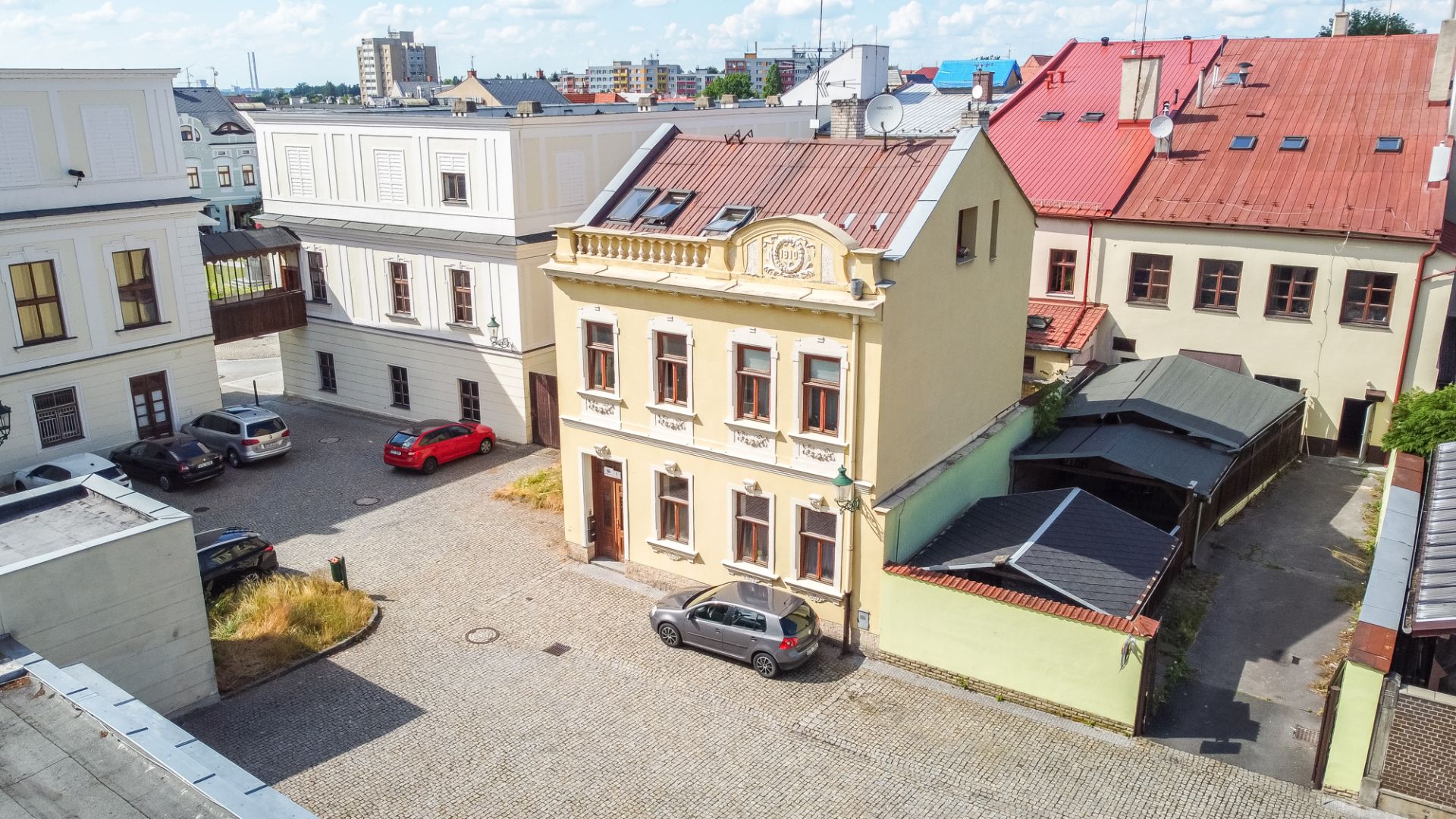 Prodej bytového domu u zámku Fryštát v centru města Karviná