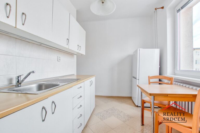 Michal-Lesnak-realitni-makler-Ostrava-realitni-kancelar-karvina-reality-Frydek-mistek-nemovitosti-Op