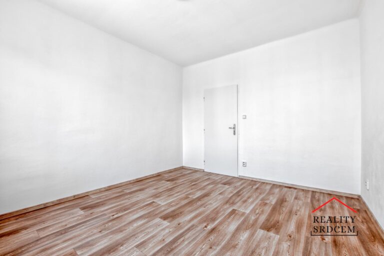 Michal-Lesnak-realitni-makler-Ostrava-realitni-kancelar-karvina-reality-Frydek-mistek-nemovitosti-Op