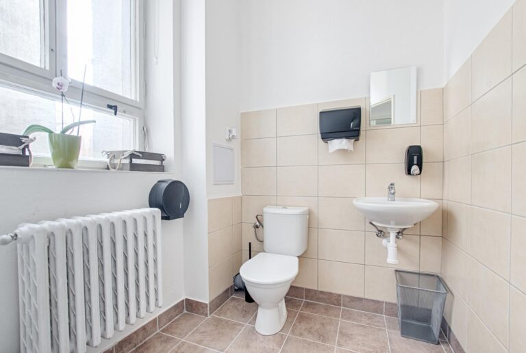 Michal-Lesnak-realitni-makler-Ostrava-Karvina-Havirov-Opava-Frydek-Mistek-flexi-reality-realitni-kan