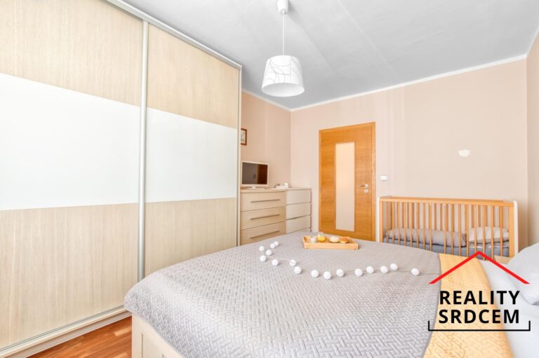 Michal-lesnak-realitni-makler-ostrava-realitni-kancelar-karvina-prodej-byt-delame-reality-srdcem-15