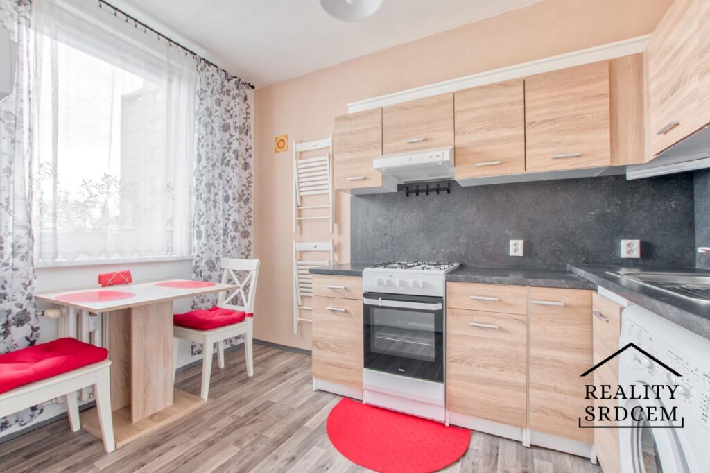 Pronájem zařízeného bytu 2+1, 44 m2, Karolínská, Moravská Ostrava