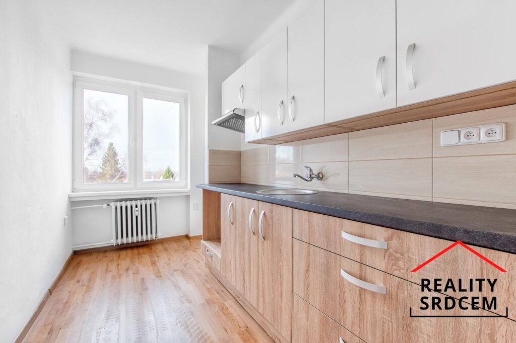 Pronájem rekonstruovaného bytu 2+1, 58m2 ul. Strmá, Vratimov