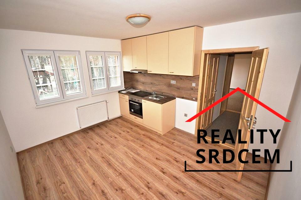 Pronájem rekonstruovaného bytu 2+kk, 40 m2 Čeladná