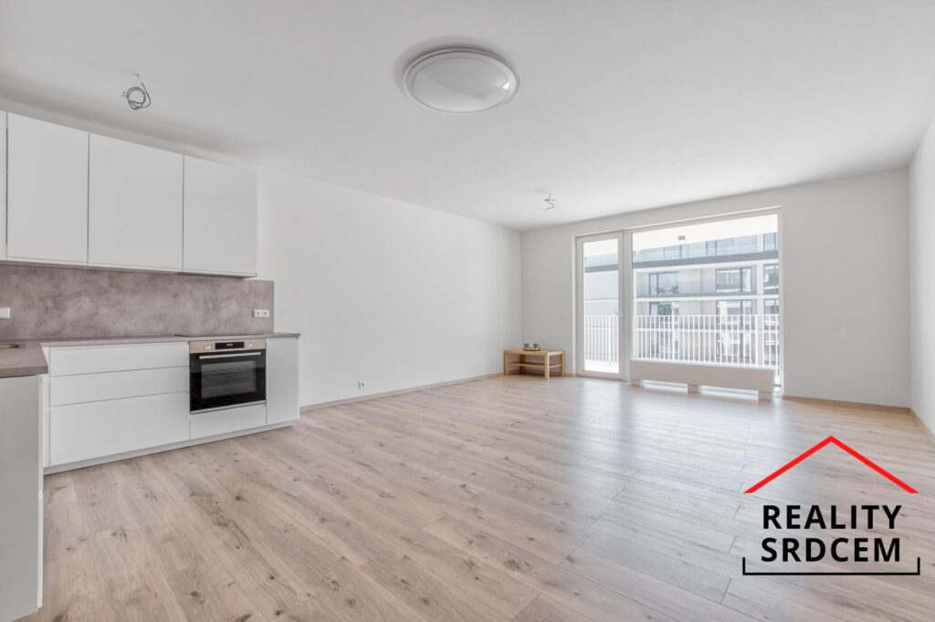 Pronájem bytu 2+kk s dvěmi balkóny a parkováním v rezidenci Nová Karolina