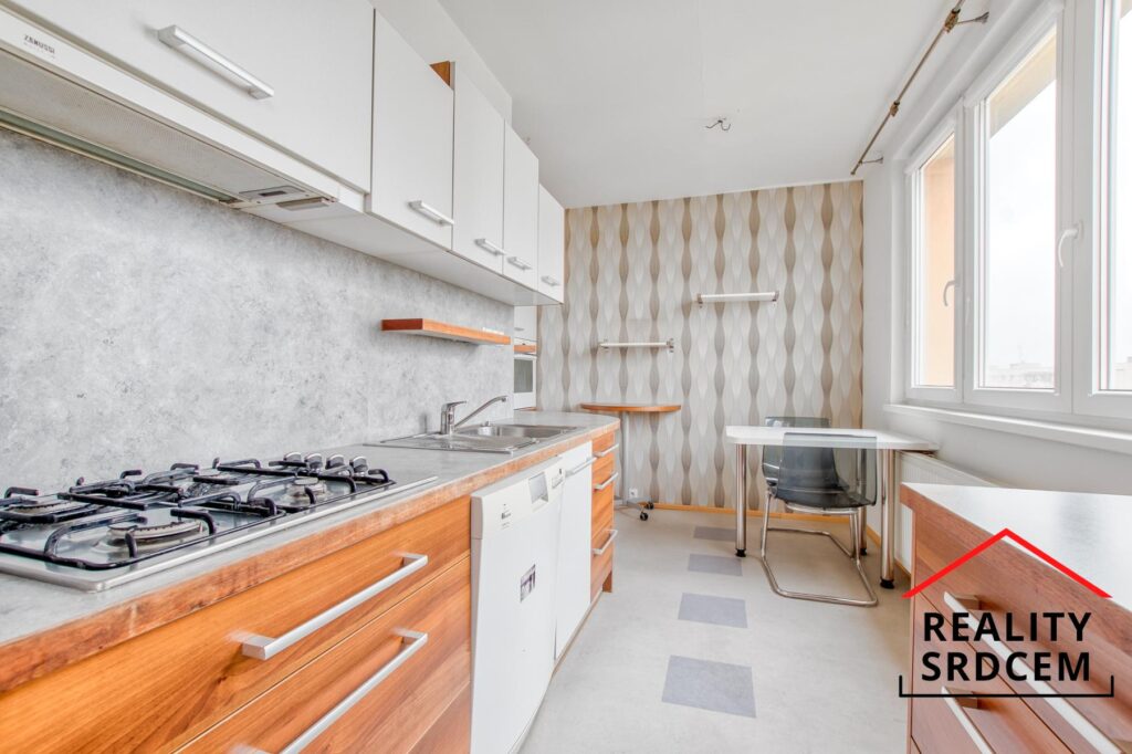 Pronájem rekonstruovaného bytu 3+1, 68 m2, ul. Mánesova, Moravská Ostrava