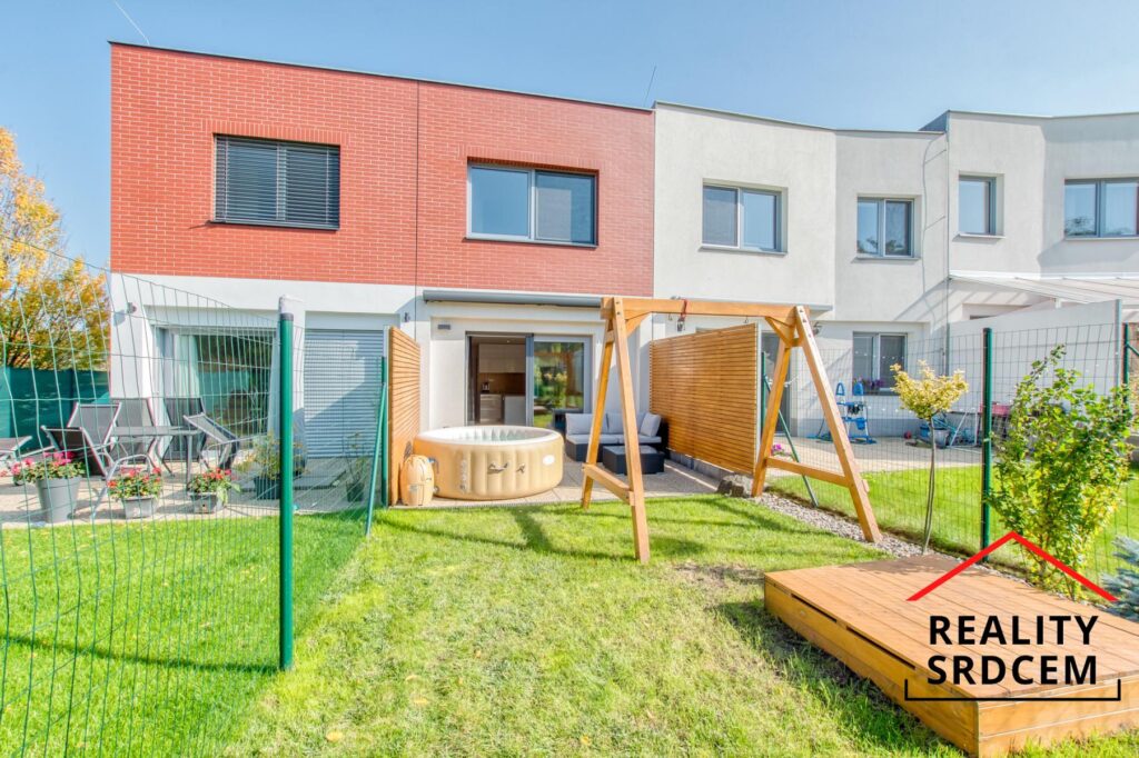 Pronájem moderního řadového domu 4+kk na Slezské Ostravě
