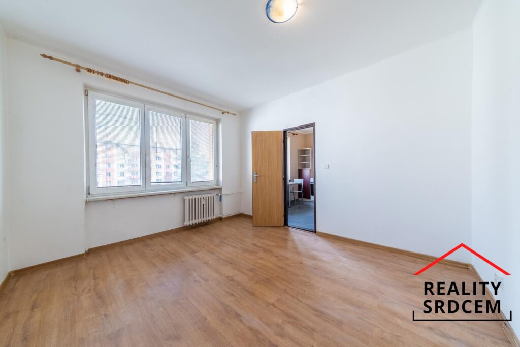 Pronájem bytu 1+1, 36m2, ul. V Aleji, Karviná – Ráj