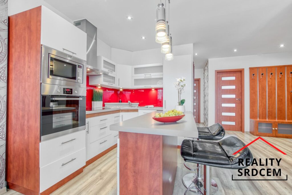 Pronájem atypického bytu 2+kk, 59 m2, ul. Fojtská, Slezská Ostrava