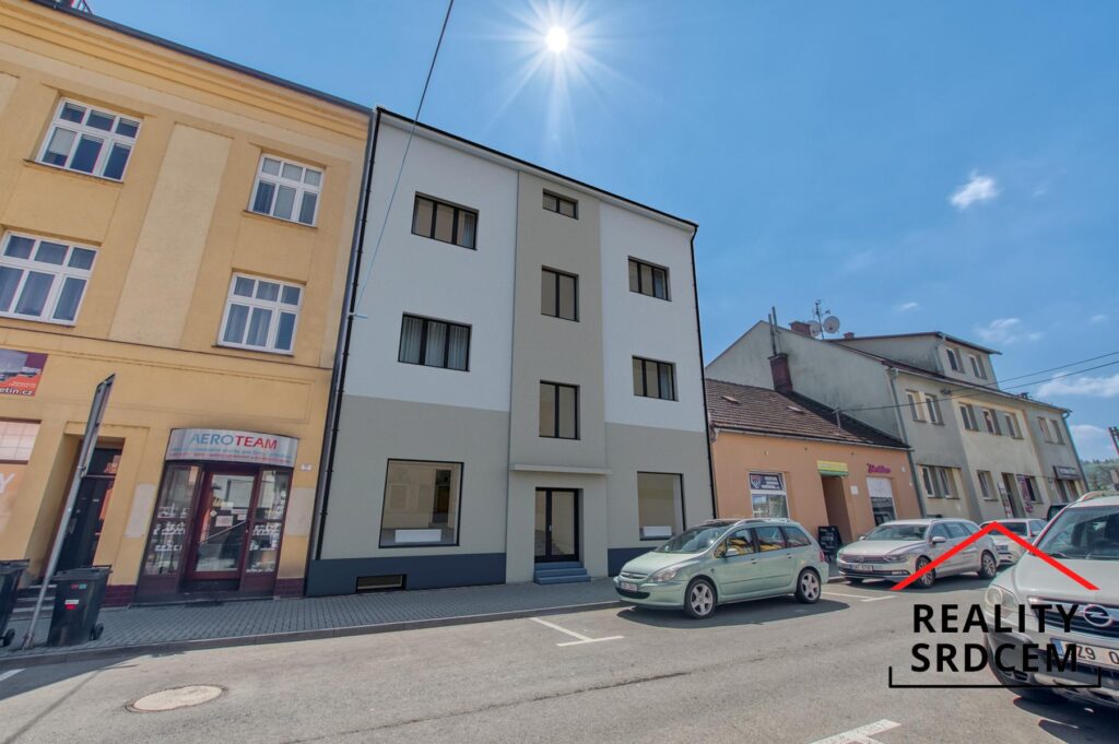 Prodej domu na ulici Svárov v centru obce Vsetín