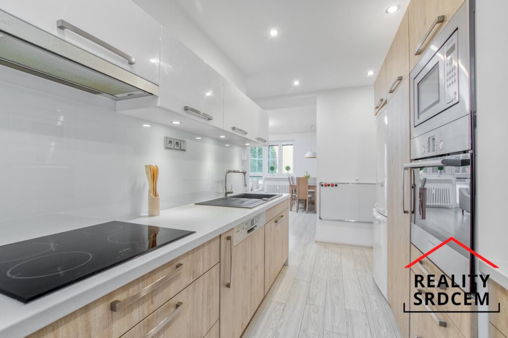 Pronájem moderního bytu 3+1, ul. Sámova, Ostrava – Hrabůvka