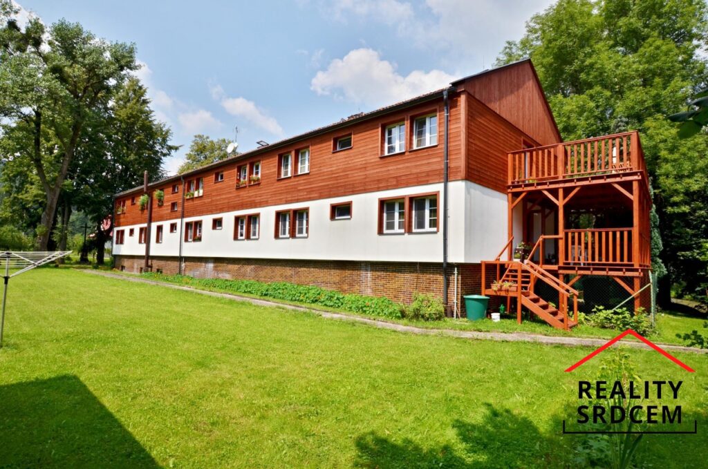 Pronájem bytu s terasou a zahradou 2+1 46m2, Čeladná