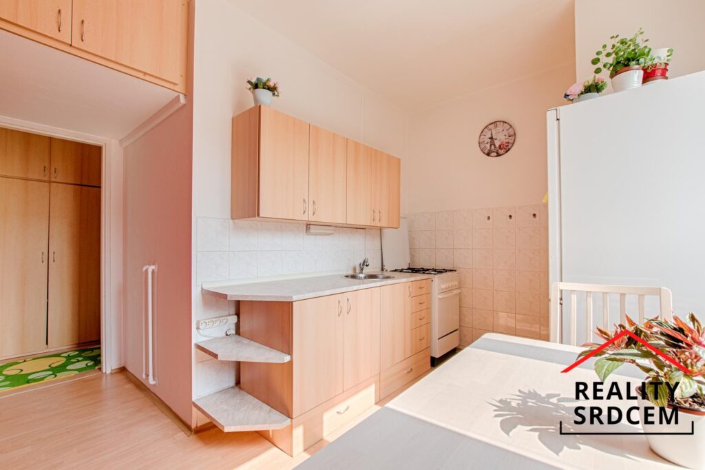 Pronájem pěkného bytu 1+1, 37m2 ul. Sokolovská, Ostrava – Poruba