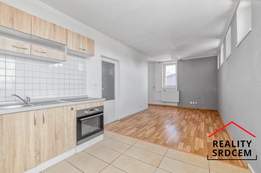 Pronájem bytu 2+kk, 48 m2, ul. Mezipolí, Ostrava – Hrabová