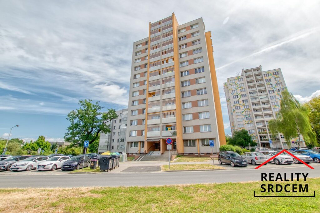 Pronámem bytu 1+1 s lodžií, ul. Polní, Orlová – Lutyně